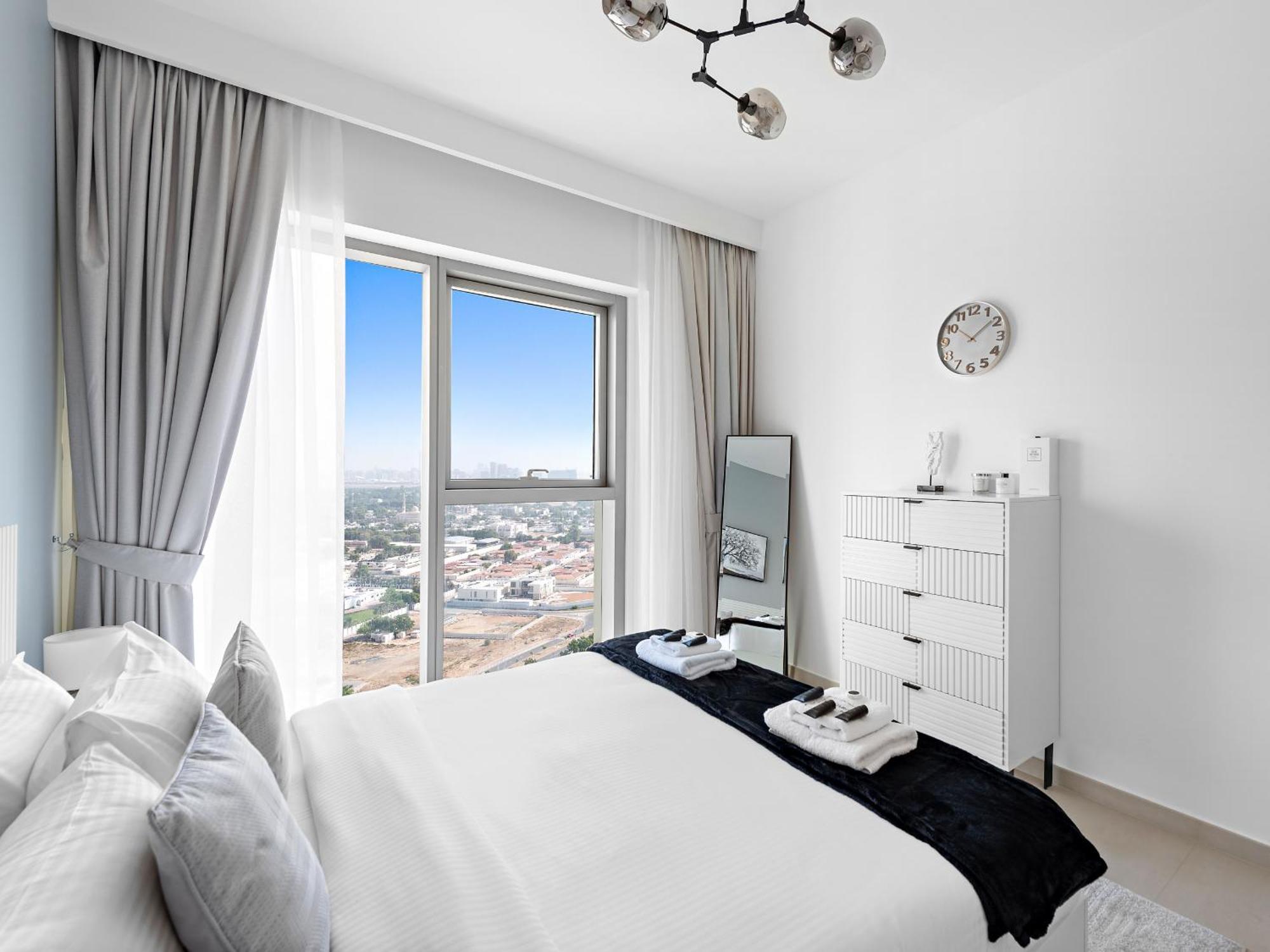 Apartment Brand New Elegant 1bdr Direct Access To Mall Dubai