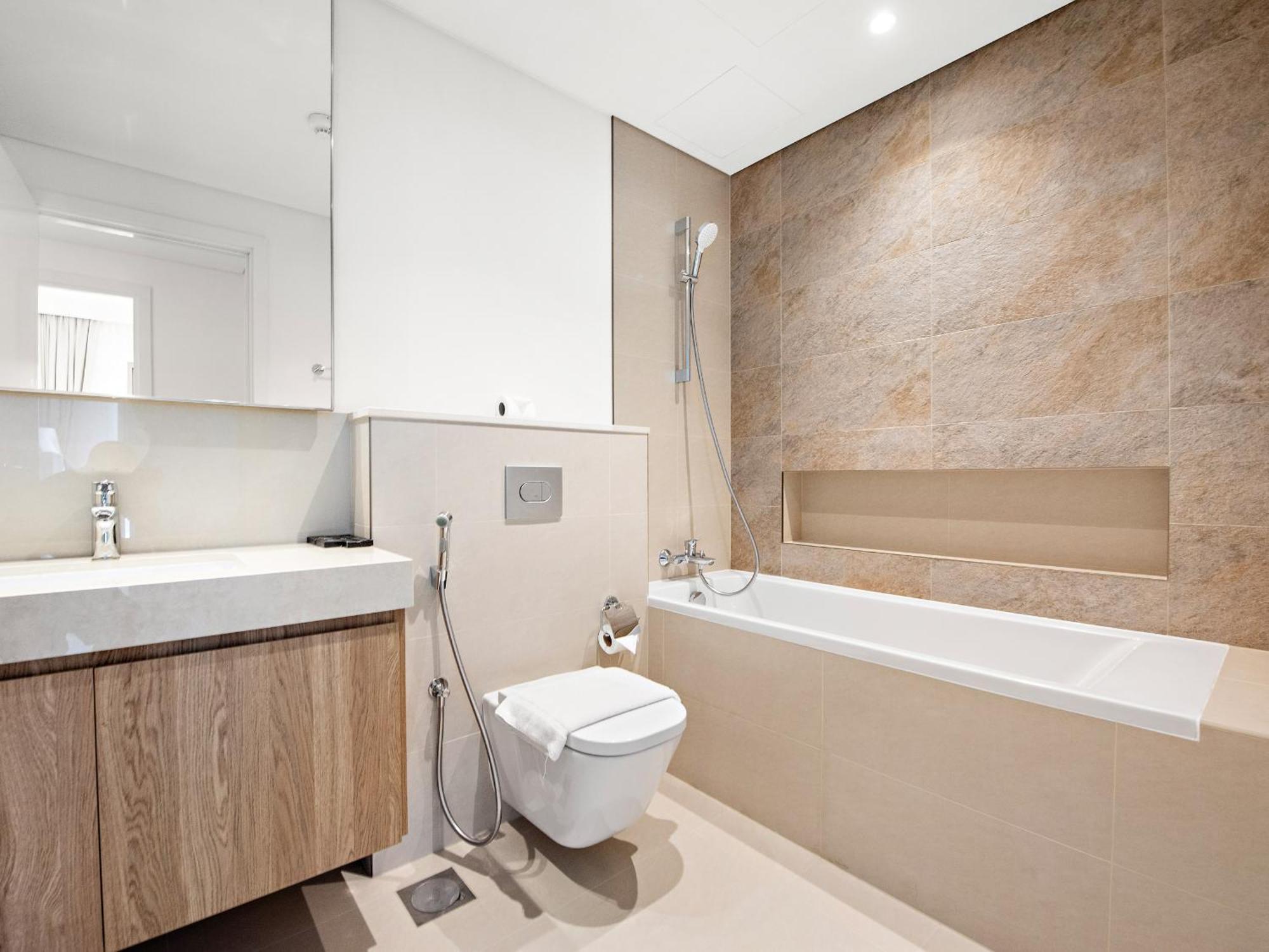 Apartment Brand New Elegant 1bdr Direct Access To Mall Dubai