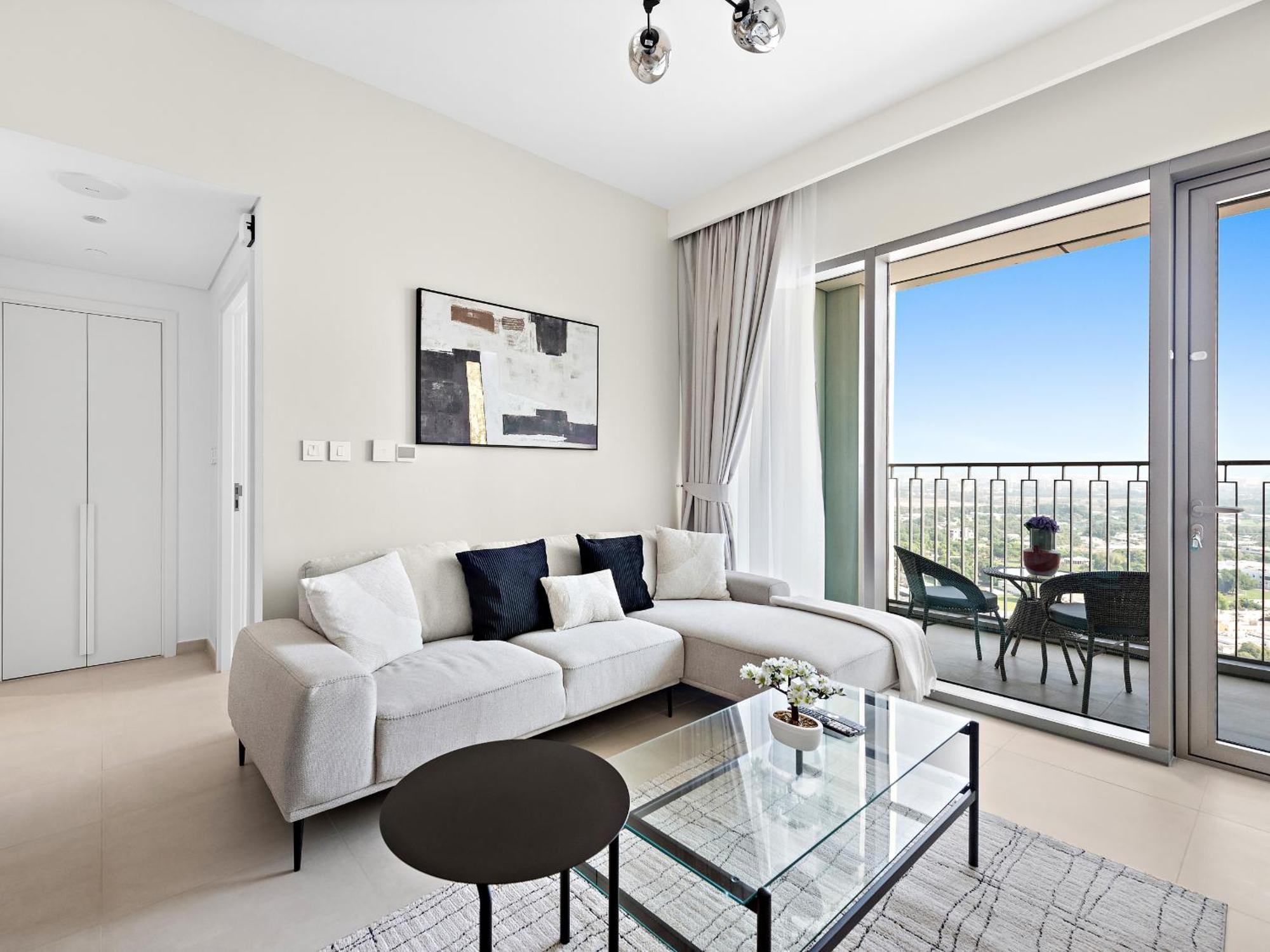 Apartment Brand New Elegant 1bdr Direct Access To Mall